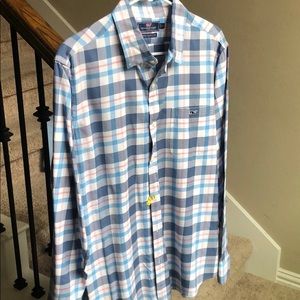Vineyard Vines Button Down - L